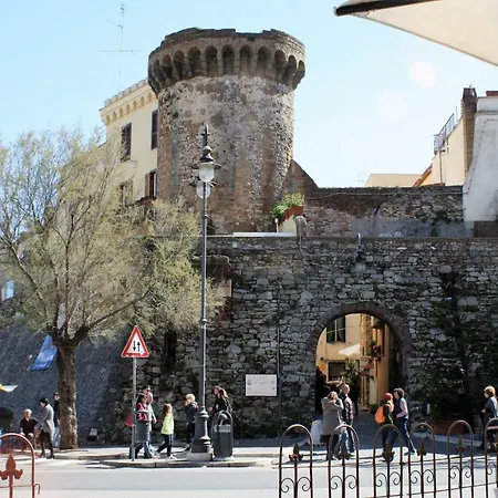Lory's Near Rome *